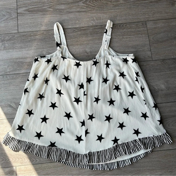 LANE BRYANT STAR WHITE TANK TOP WITH WHITE STRIPES - Picture 12 of 13